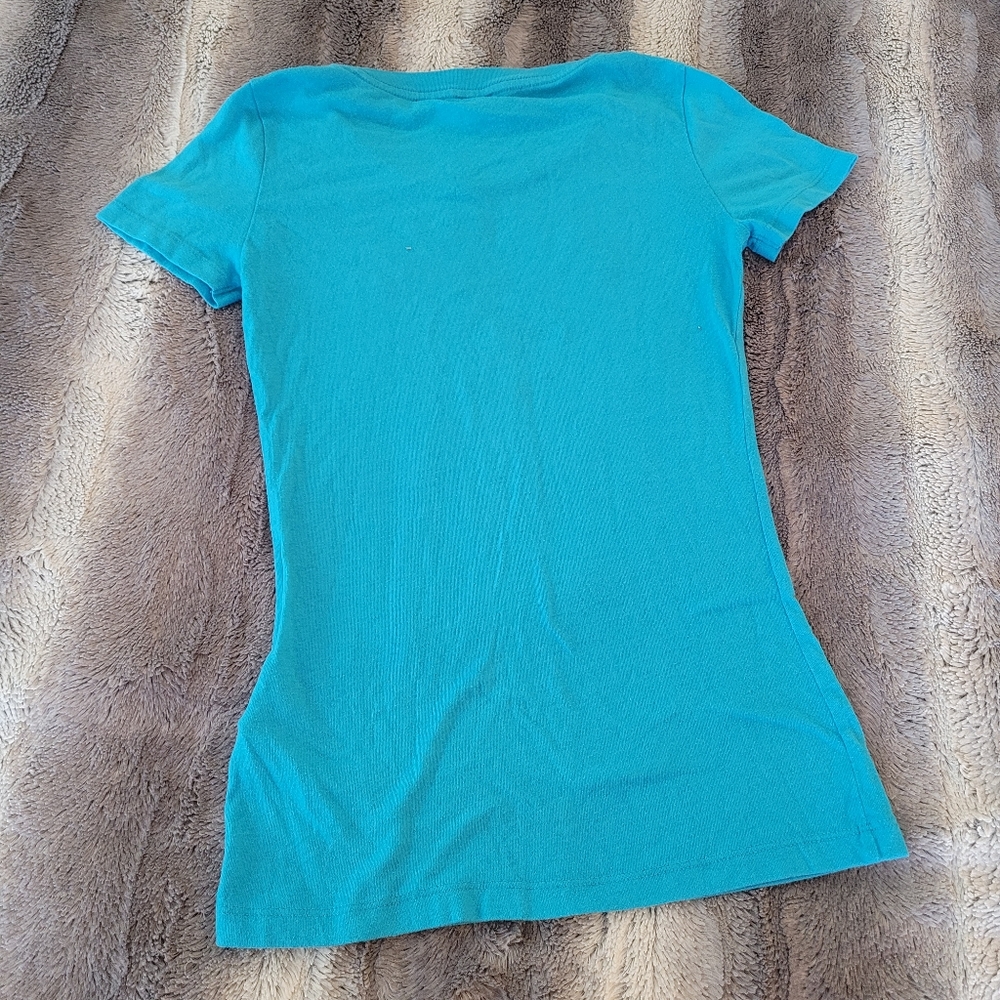 VINTAGE Hollister T-shirt size xs - Picture 3 of 3